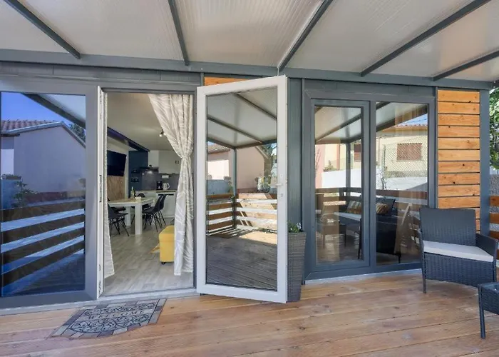 Διαμέρισμα Leni Πούλα