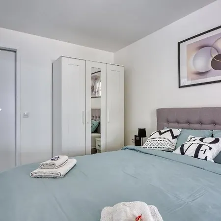 Apartman-bungalow Leni * Póla